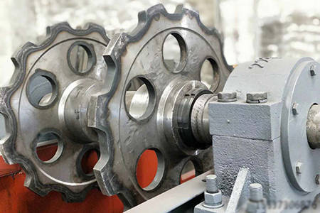 板鏈斗式提升機(jī)鏈輪替換要求及注意事項(xiàng)